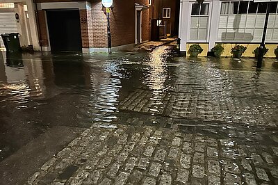 Flooding in Old Portsmouth